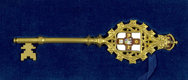 Ceremonial key used by King George V to open the Wills Memorial Building on 9th June 1925. DM320.